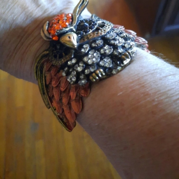 Fashion BLING Cuffs - Picture 3 of 10